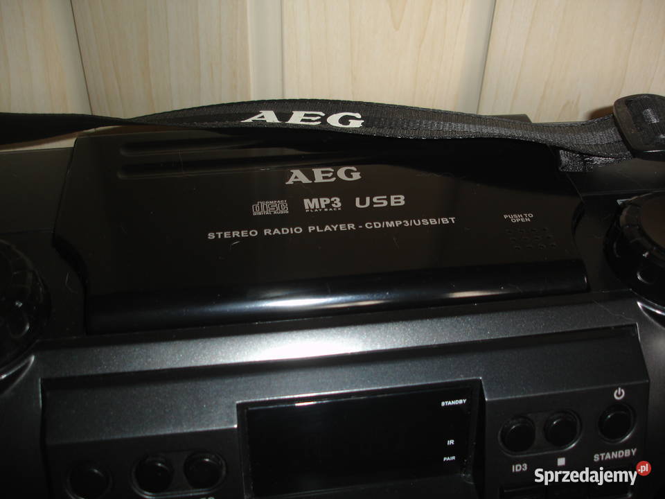 Radiomagnetofon AEG SR4360BT Zielona Góra