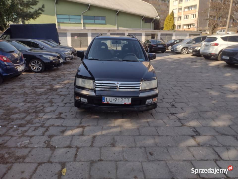 Mitsubishi Space Wagon 6 osobowy 2400cm3 Lublin