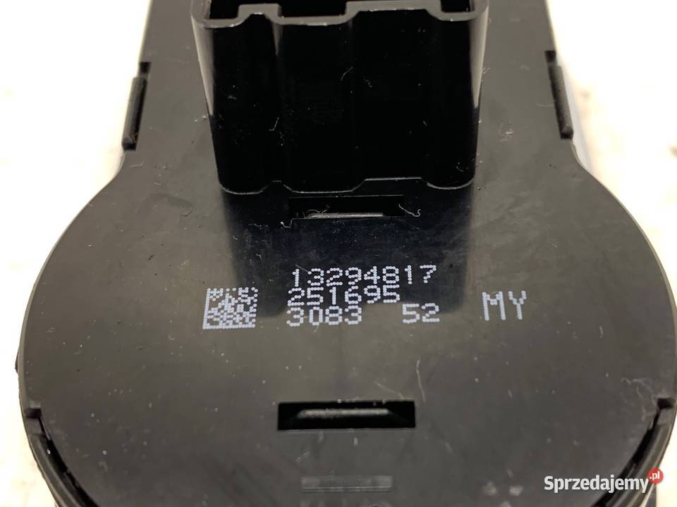 WŁĄCZNIK ŚWIATEŁ OPEL ZAFIRA C 13294817 PRZYCISK sprzedam