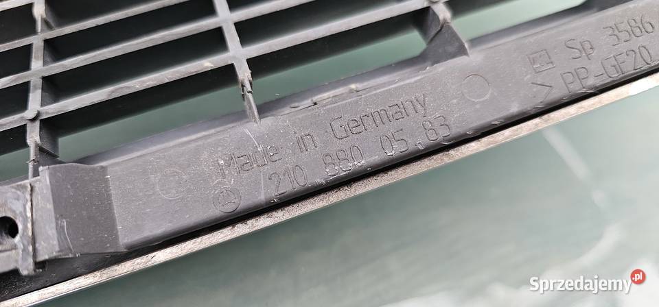 Gril atrapa chłodnicy mercedes w210 lift Zbąszyń