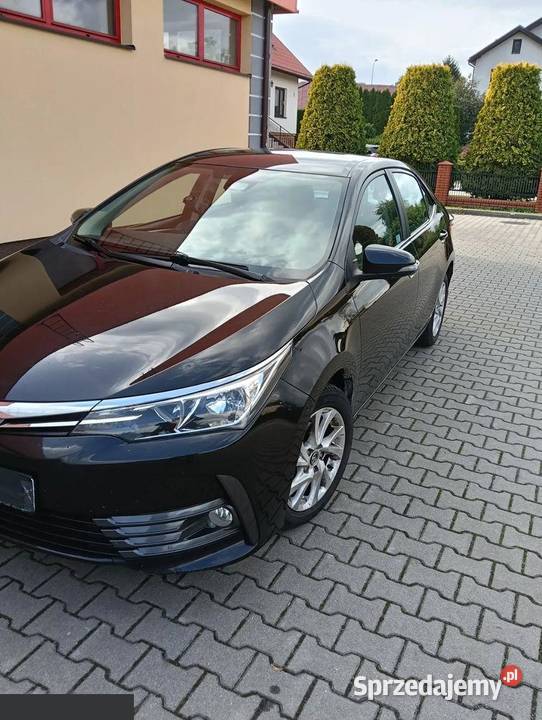 Toyota Corolla 16 Active benz LPG 132 2018r 1598cm3 Warszawa sprzedam