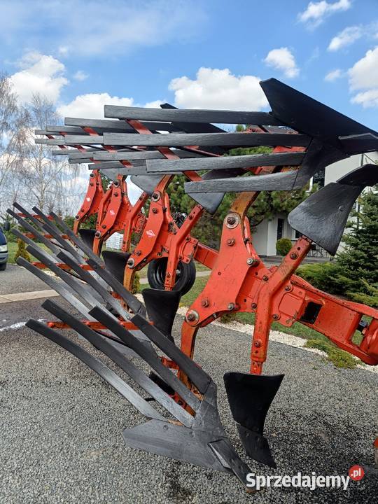 Kuhn Master 120 ażurowy pług obrotowy 4 Maszyny rolnicze Kozodawy