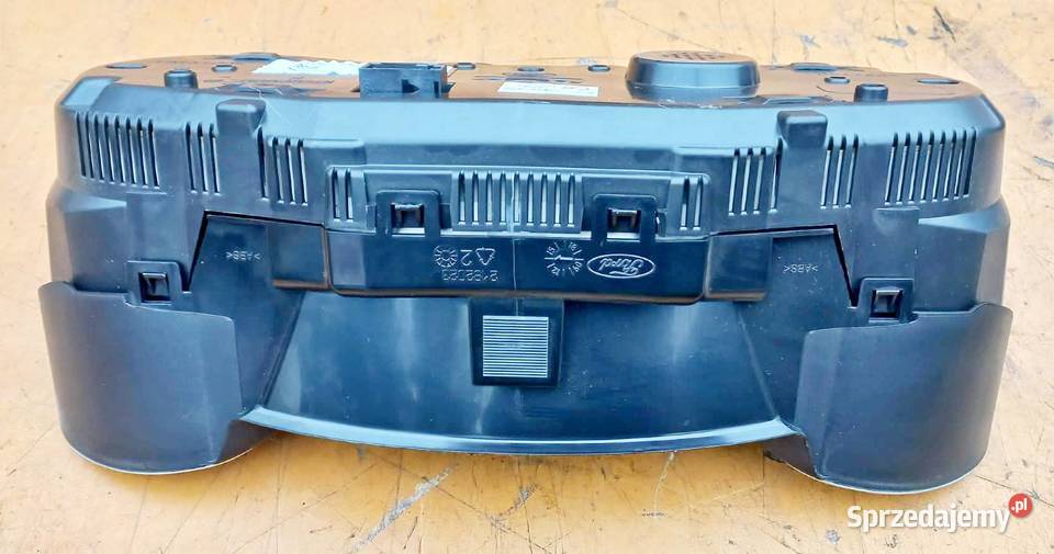 FORD FOCUS MK3 LICZNIK ZEGAR BM5T10849BAH RADOM sprzedam