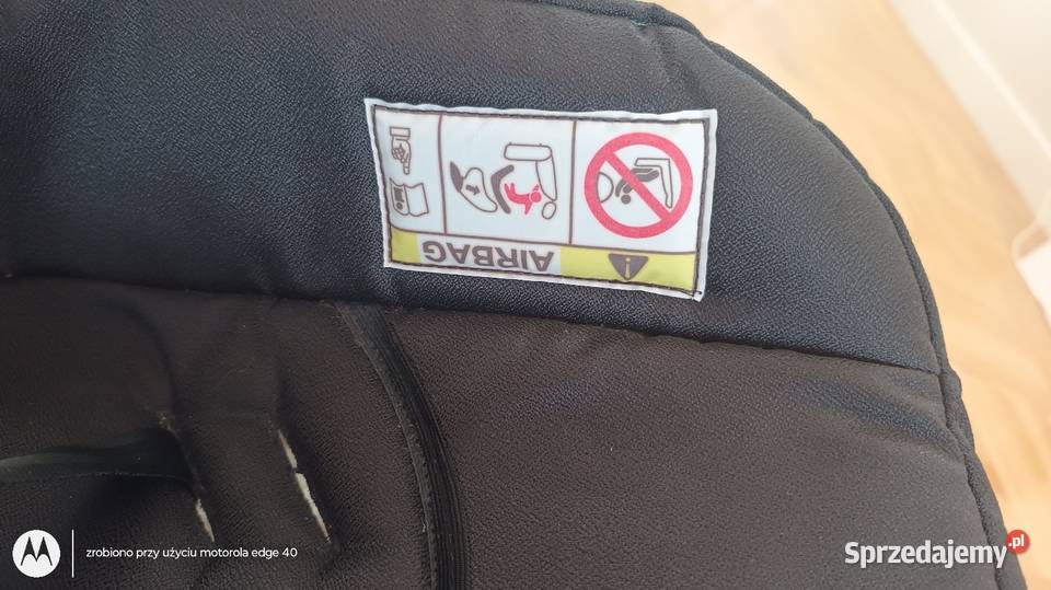 Fotelik samochodowy nosidełko firmy Adbor Ciechanów