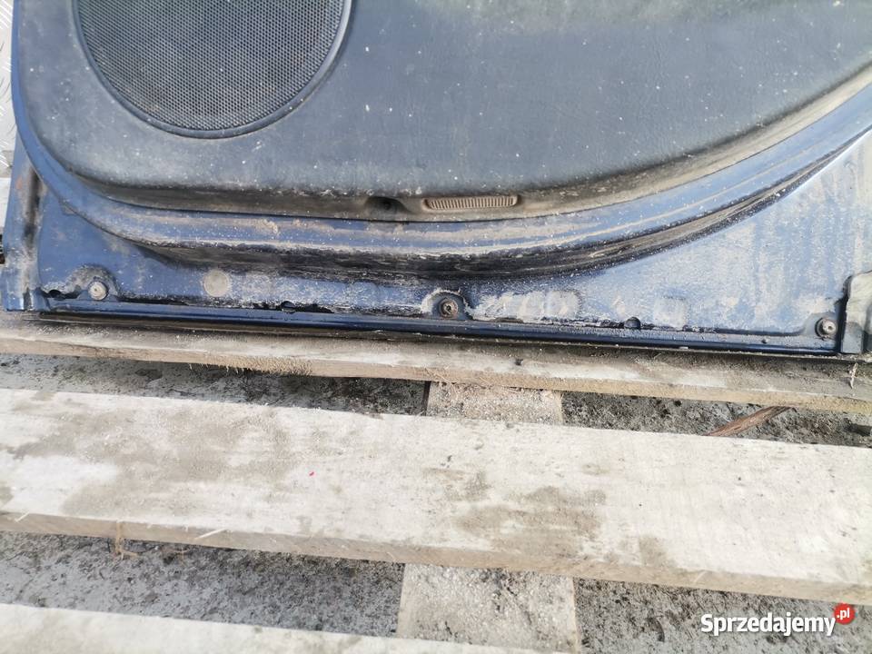 Drzwi Prawy Tył Volkswagen Passat B5 Sedan lubelskie Wisznice