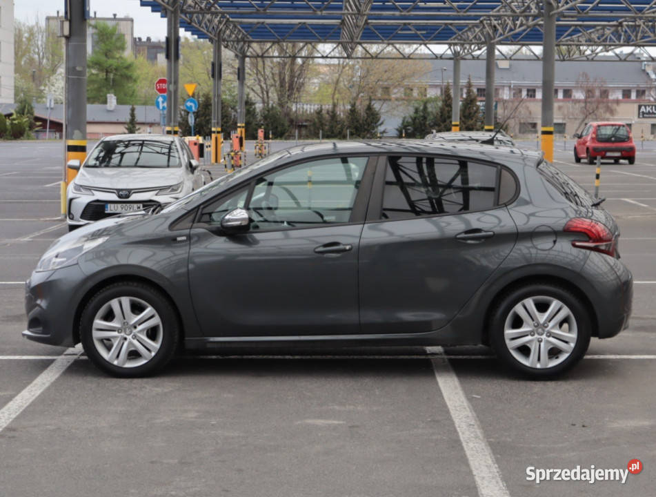 Peugeot 208 12 PureTech isofix Lublin