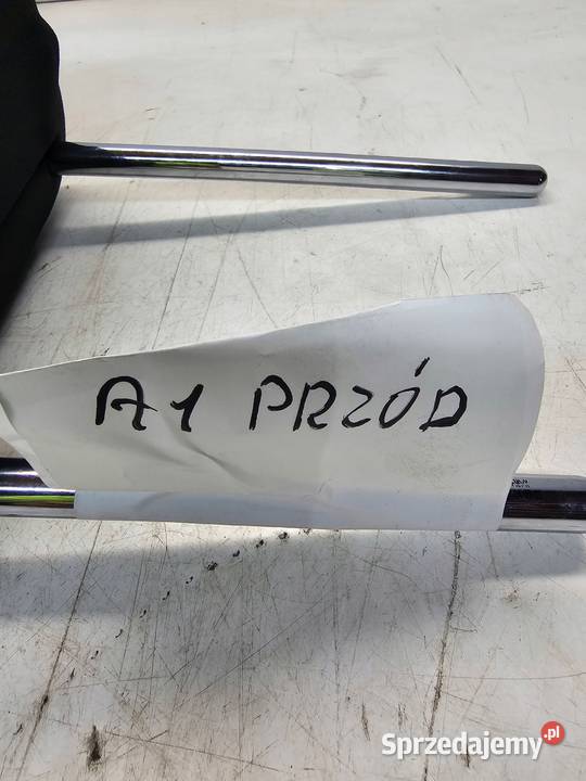 ZAGŁÓWEK FOTELA PRAWY LEWY PRZÓD AUDI A1 8X śląskie Przystajń sprzedam