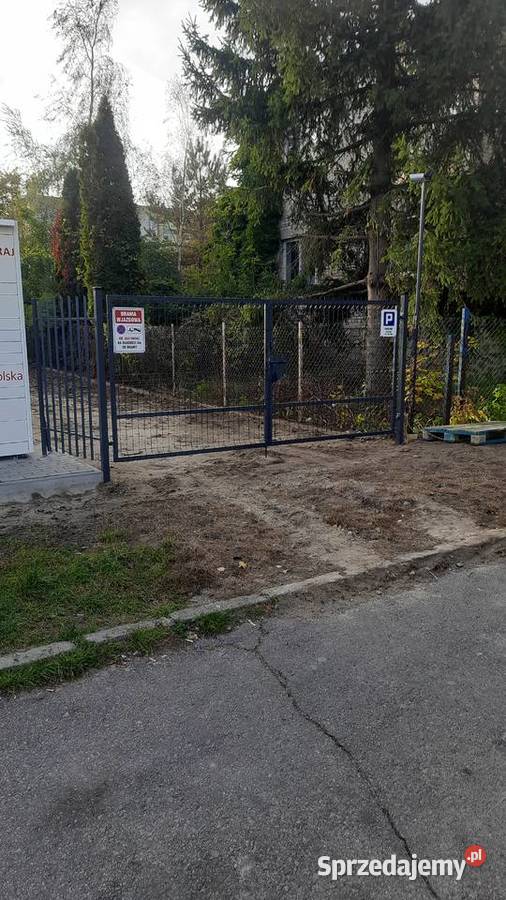 Parking miejsce parkingowe osiedle Stawki 11 Ostrowiec Świętokrzyski