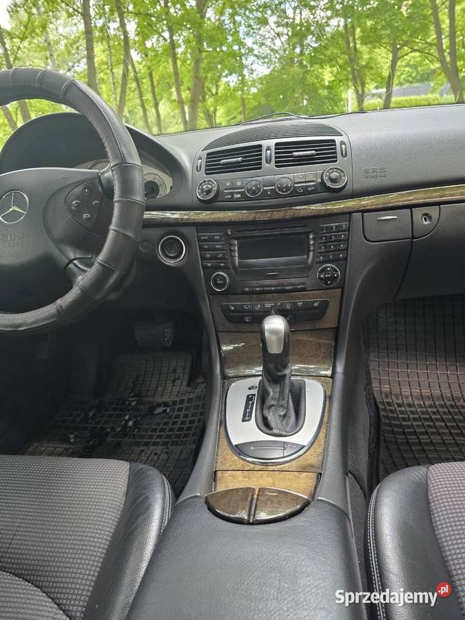 Zadbany mercedes Eklasa kombi 2700cm3 sprzedam