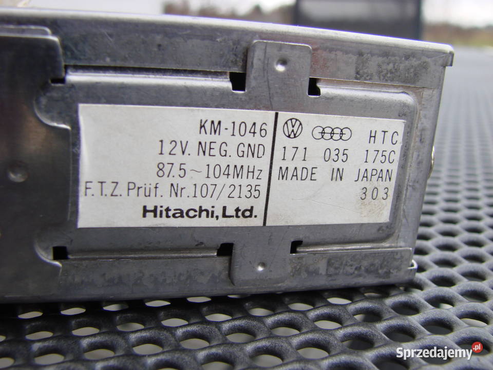 VW Golf I Karmann 70th radio Hitachi ORG nowe Mielec