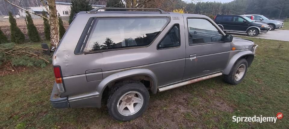 Nissan Terrano 1 Części Czajków sprzedam