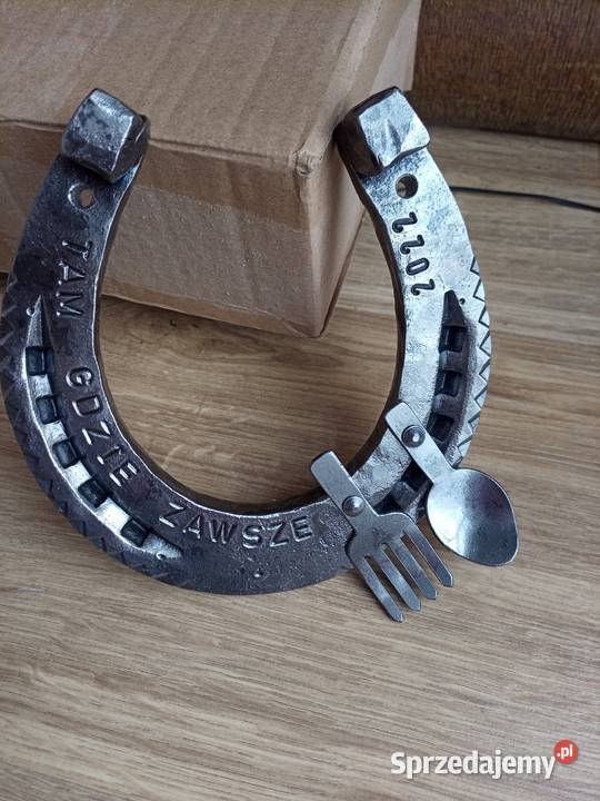 Prezent Podkowa Ślubna okolicznościowa kuta na małopolskie Nowy Sącz