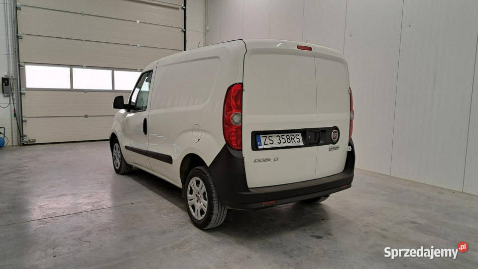 Fiat Doblo 15 BlueHDi L1 650 E64 24t komputer pokładowy