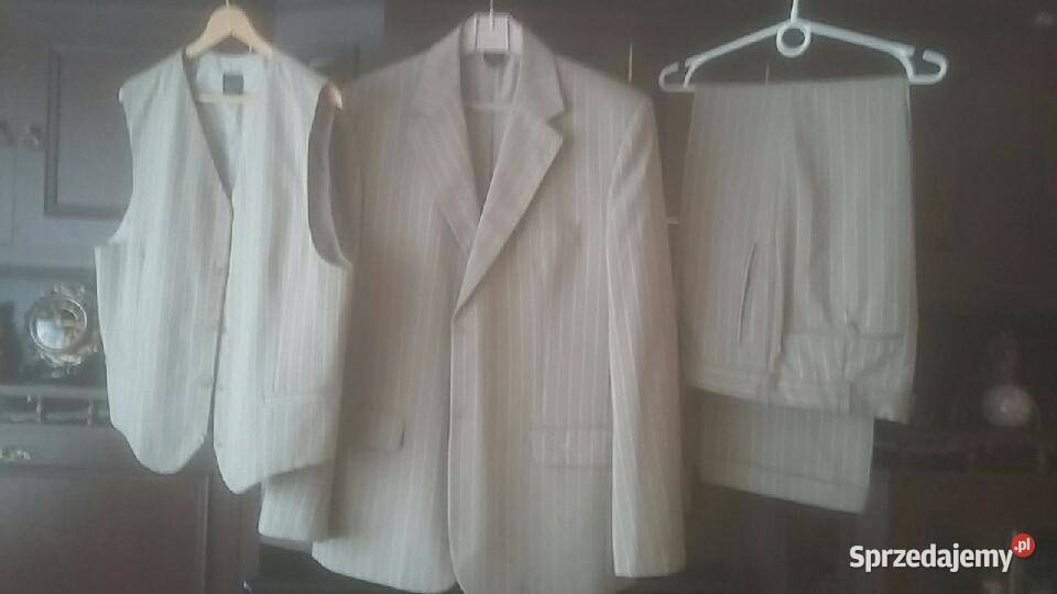 Garnitur w stanie raz używany Odzież wyjściowa Skoczów