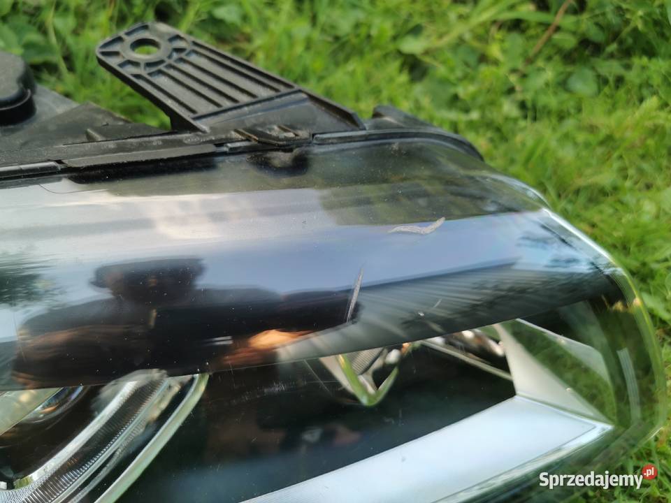 Bixenon przedni prawy VW Amarok lampa oryg Jelenia Góra