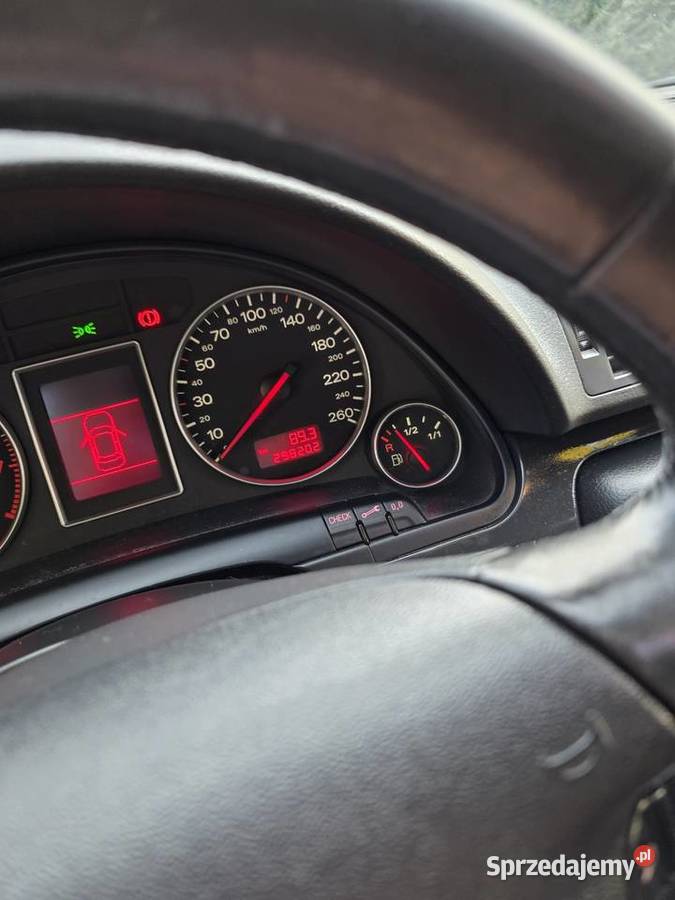 Sprzedam Audi A4 B6 manualna A6 Pietrzejowice sprzedam