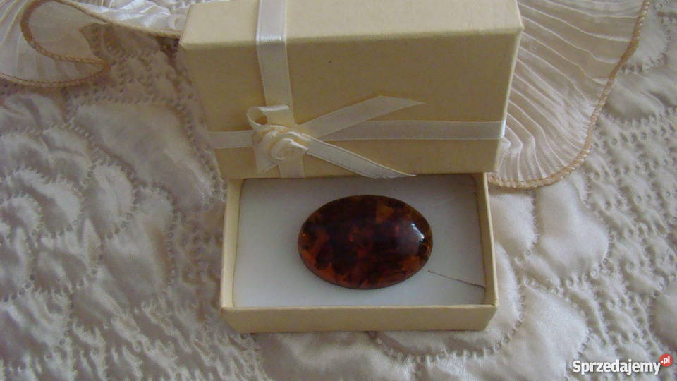 Broszka z bursztynu Rabka-Zdrój