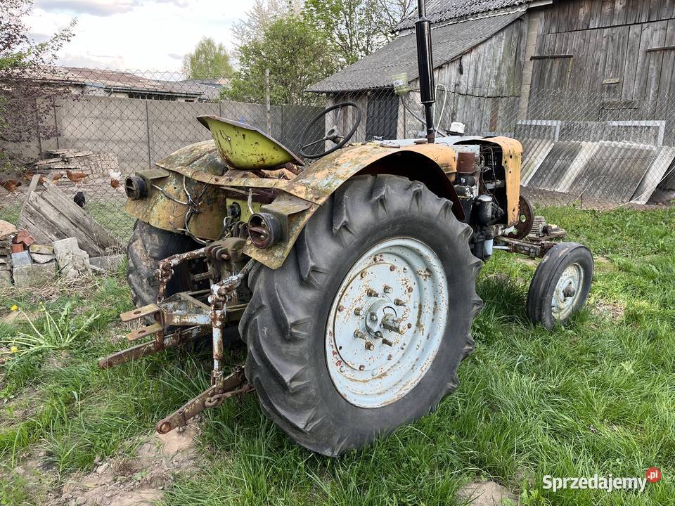 Zetor k25 w całości na części uszkodzony Ciągniki Kielce