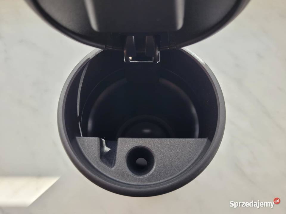 AUDI OE SCHOWEK POPIELNICZKA 83A857951 lubelskie Frampol