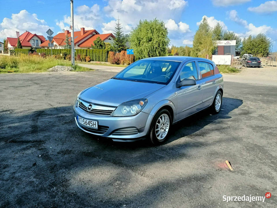 Opel Astra Opel Astra 16 05r H 20042014 4/5 Astra Tarnów