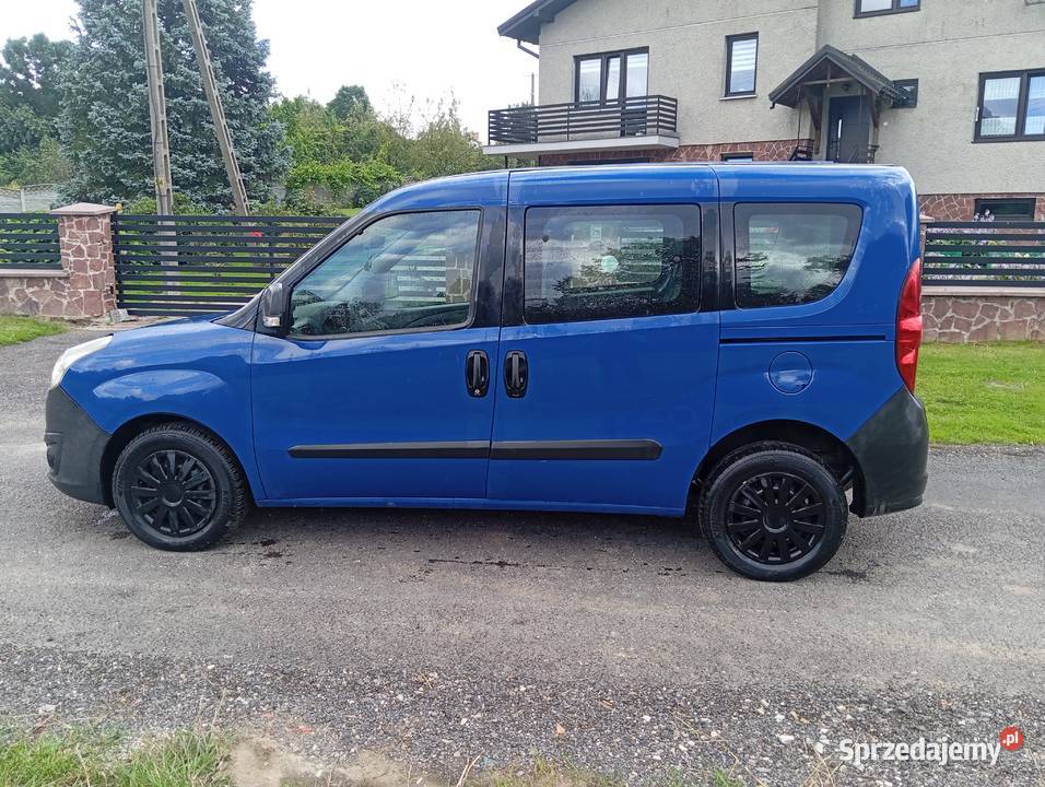 Opel Combo 13 cdti 2012 faktura VAT 23 uszkodzony Szczekociny