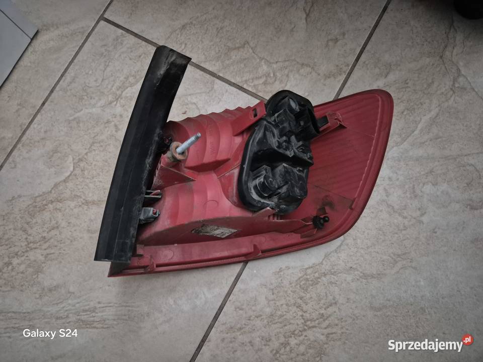 Lampa lewy tył AUDI A6 C6 AVANT Krapkowice