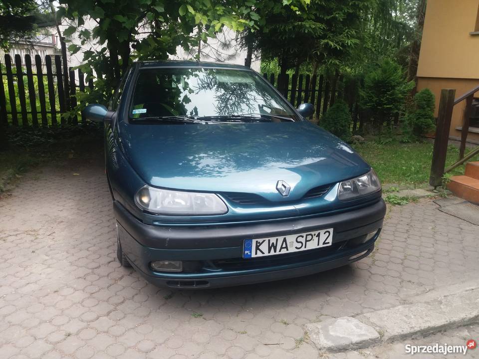 Sprzedam Renault Laguna 1 światła przeciwmgielne sprzedam
