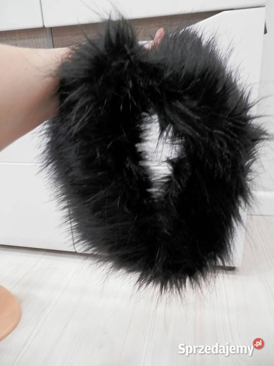 Opaska na Uszy Czarna Zimowa Futrzana Sztuczne Łomża