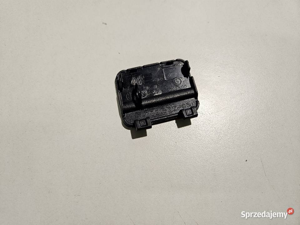 BMW 5 E60 E61 ZAŚLEPKA HAKA ZDERZAKA TYŁ 7202672 Międzychód