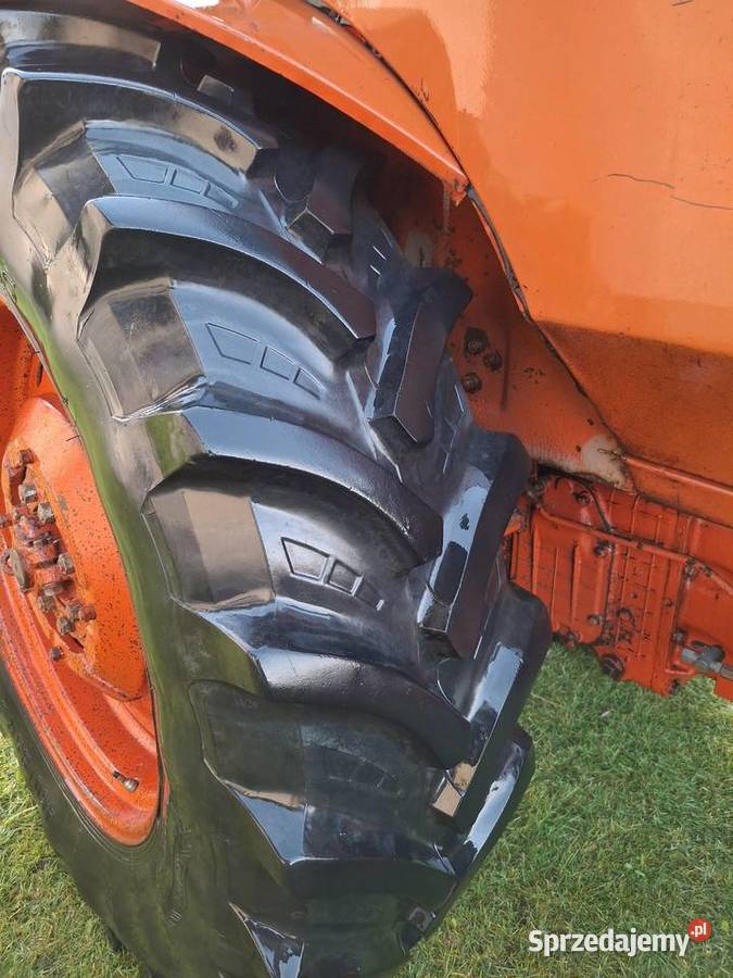 Ciągnik MTZ 8082 Belarus w oryginale godny Przystajń