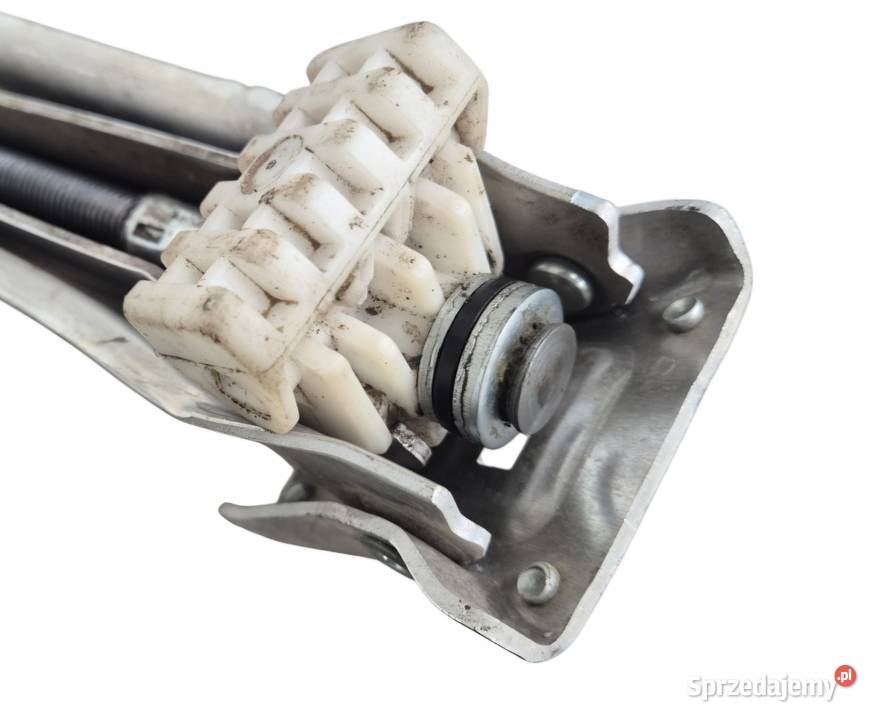 PODNOŚNIK LEWAREK SAMOCHODOWY MERCEDES W203 C Działoszyce