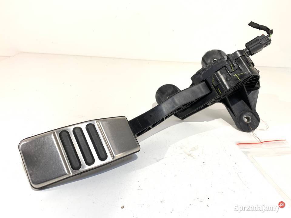 POTENCJOMETR GAZU FORD MUSTANG VI CR339F836AB 23 Potencjometry sprzedam