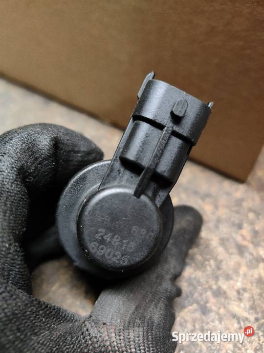 Regulator ciśnienia paliwa 19cdti 0 928 400 680 Chełm sprzedam