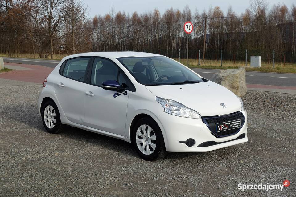 Peugeot 208 10VTi 68 Klima Niski przebieg Zero