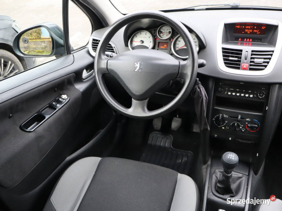 Peugeot 207 14 VTi nieuszkodzony