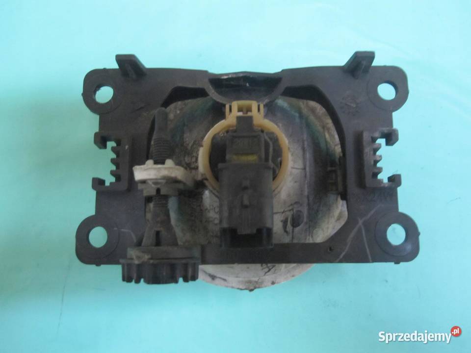 PEUGEOT 3008 I 12r halogen prawy przód A046193 osobowe