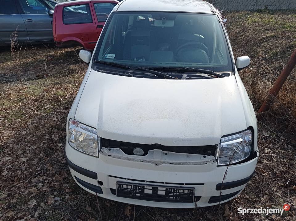 Fiat Panda 12 51 kW 2012 r dawca części wielkopolskie Szklarka Myślniewska