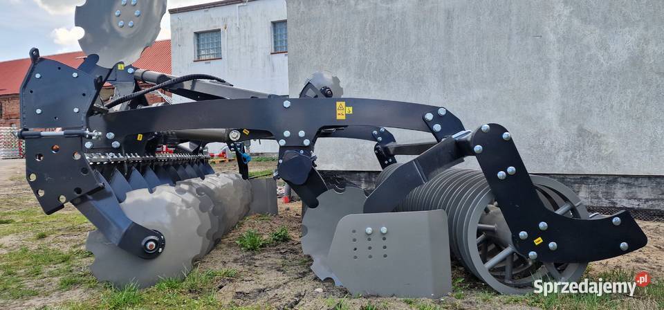 Agregat talerzowy AT Premium 3m ciężka brona Agregaty Huta