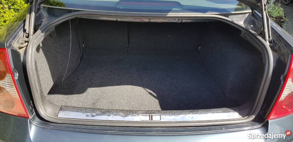 Passat B5 Lift tiptronic bogata wersja STAN radio Stężyca sprzedam