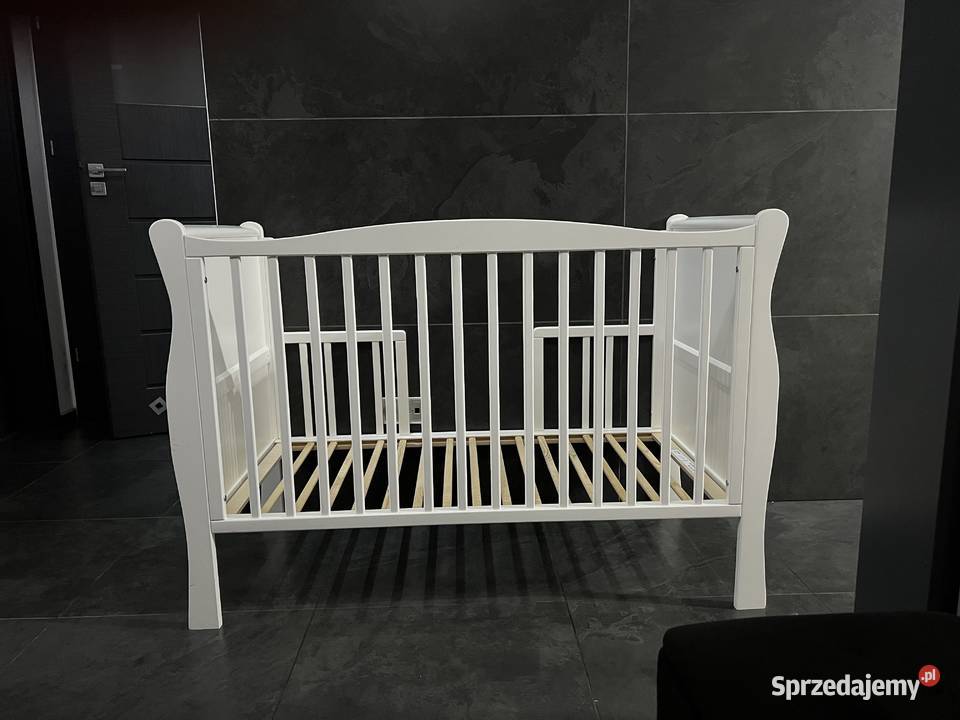 Sprzedam łóżeczko dziecięce stan idealny