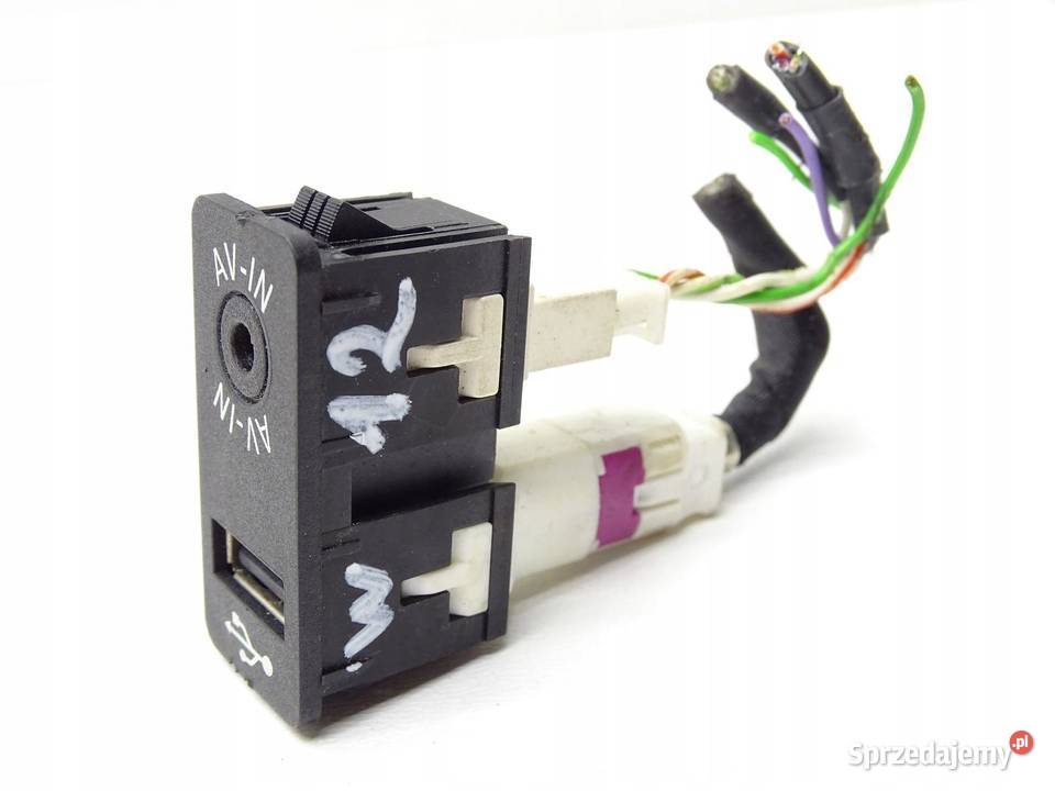 PRZEŁĄCZNIK GNIAZDO AUX USB 9229242 MINI