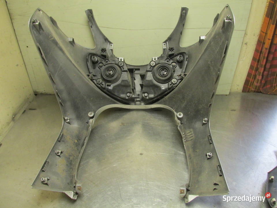 Czasza lampy nosek przód Suzuki Burgman 650 02r Sandomierz