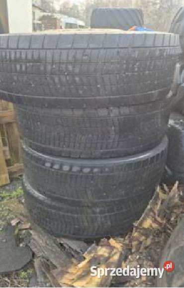 Koła napędowe 31560R225 4 continental Pleszew sprzedam