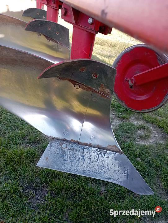 Pług 4 skibowy Celin