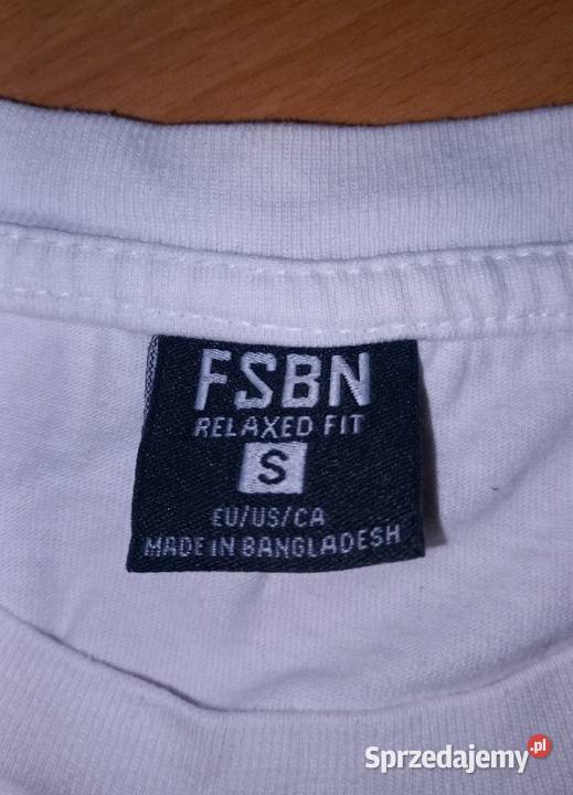 Koszulka z nadrukiem Odzież wyjściowa Myślenice sprzedam