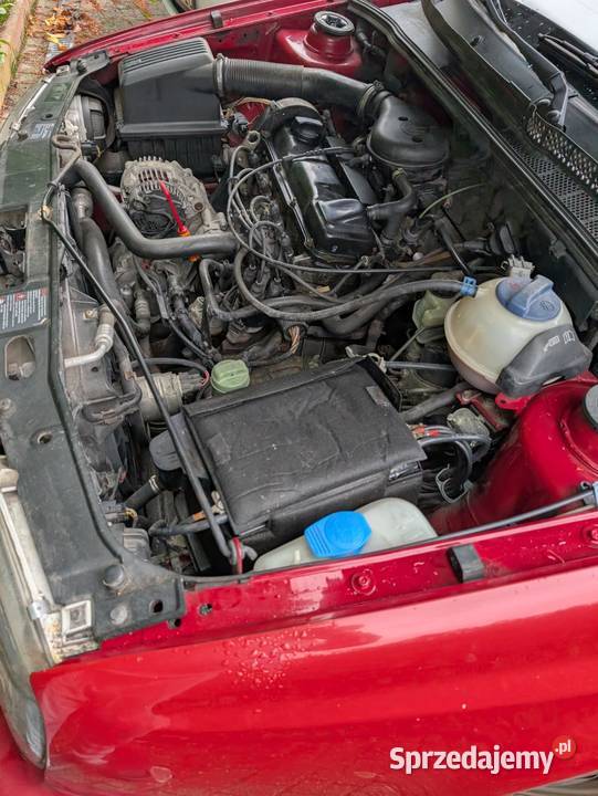 Volkswagen Golf III 18 75 hatchback 161 000 Książenice