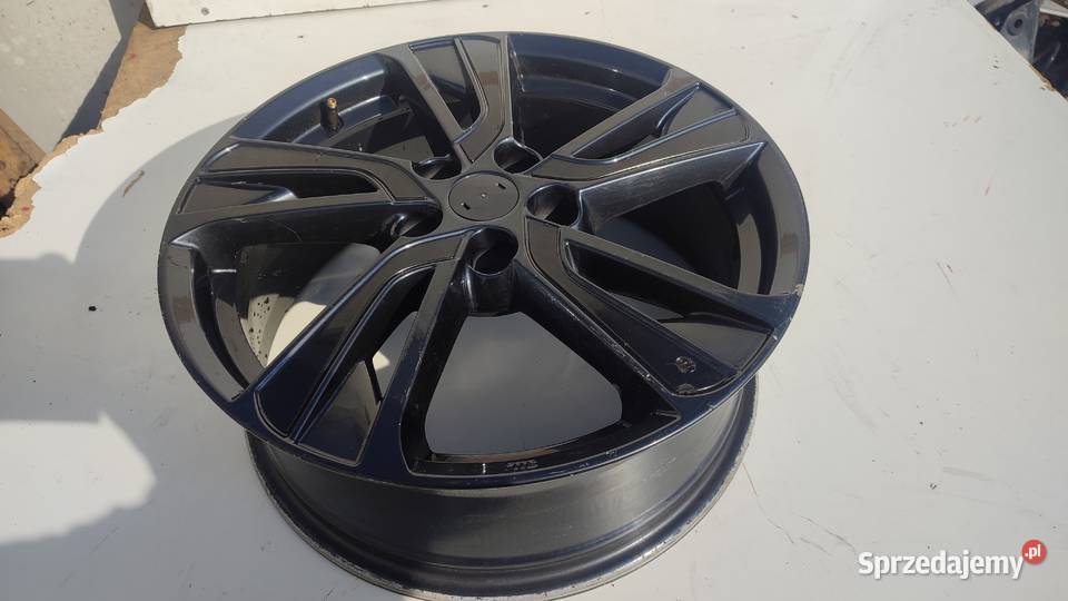 NISSAN JUKE F15 7x18 ET47 5x1143 KE4091K301 Włoszczowa sprzedam