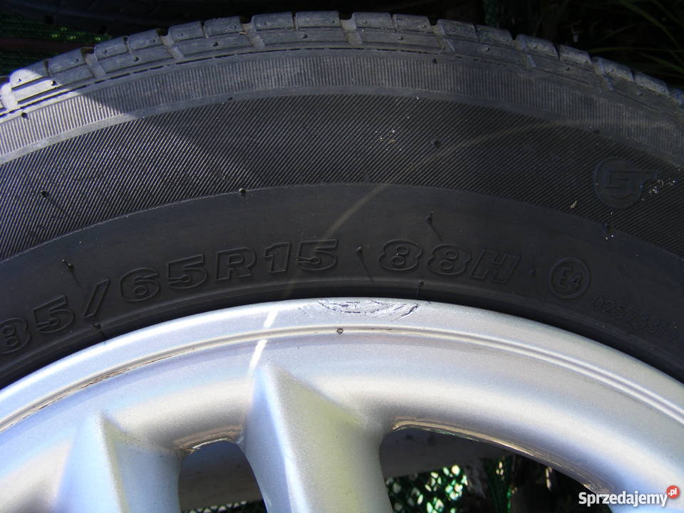 Alufelgi Renault MeganeScenic z oponami Malczyce