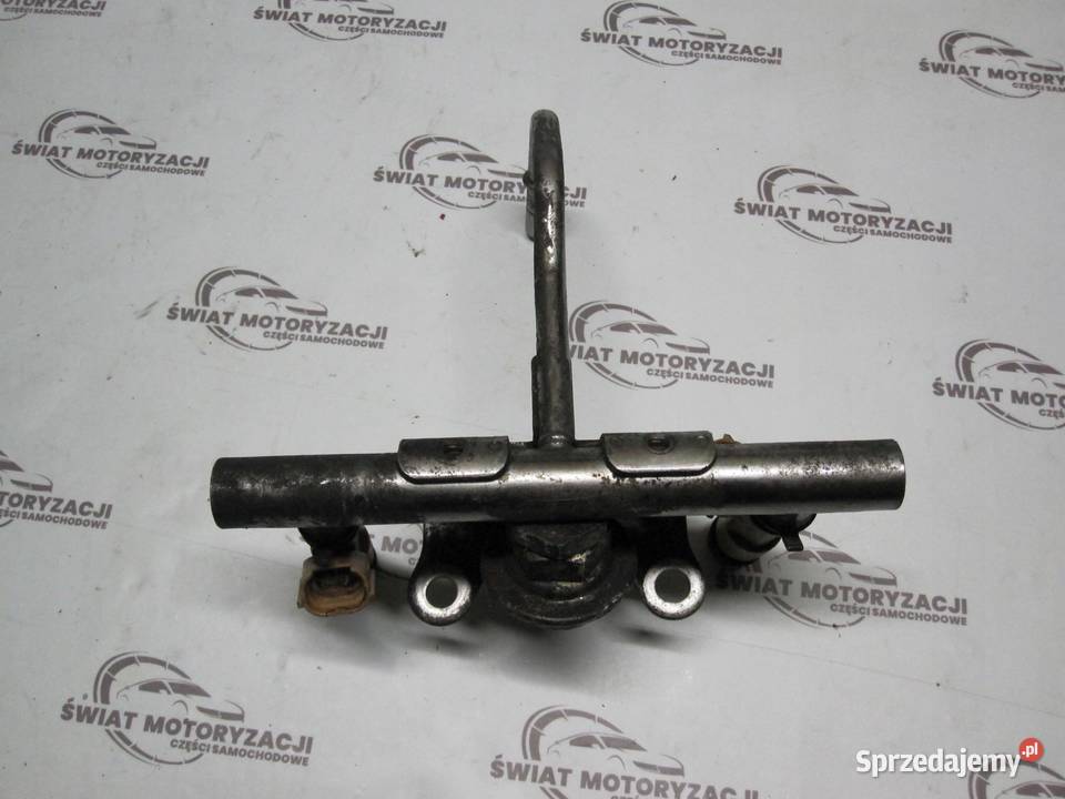 SUBARU LEGACY 25 B 07r listwa wtryskowa z Osłony i zaślepki