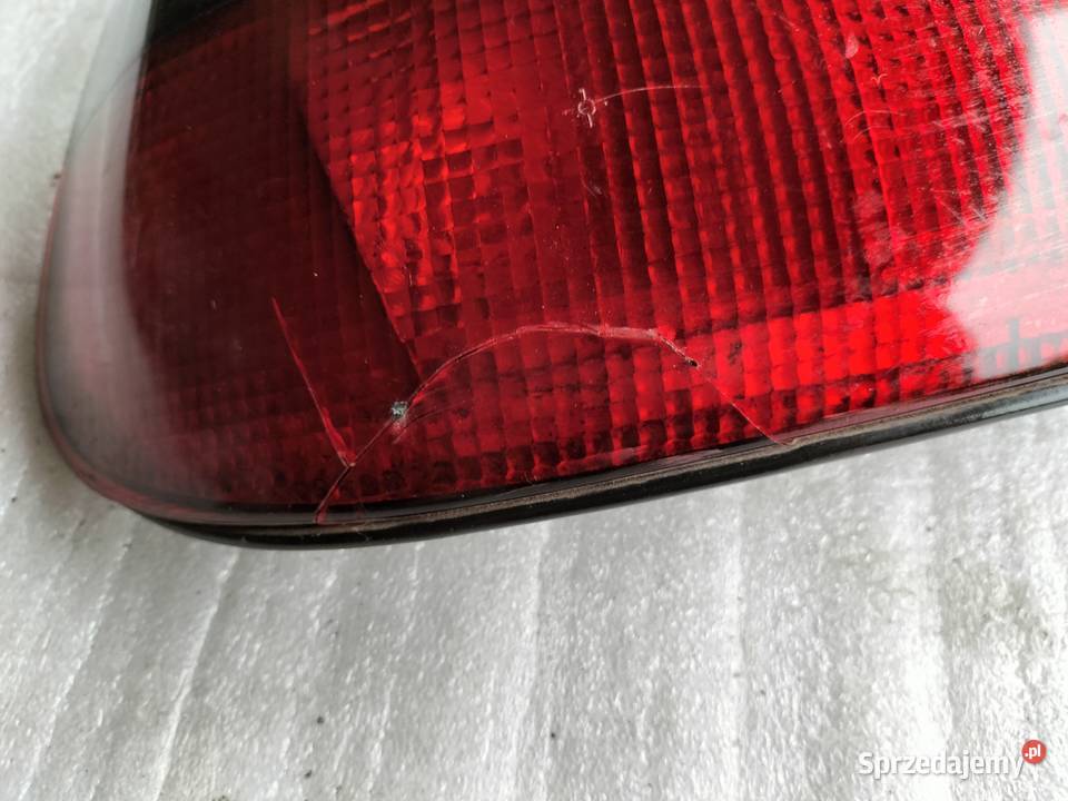 LAMPA TYŁ TYLNA PRAWA Opel Tigra Kamień-Kolonia sprzedam